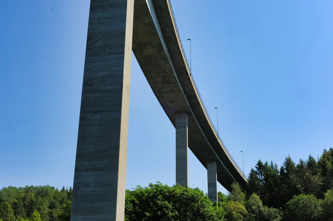 Mengen Link Road Viaducts — 4